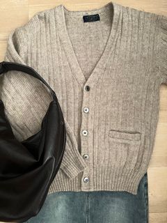 (Category: ) located in . Submitted by httpsoxee (Listing ID 1385711984, Image 1). Description: .