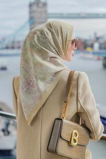 (Kategori: ) berada di . Dikirim oleh r.marwa (ID iklan 1385633207, Gambar 1). Deskripsi: .