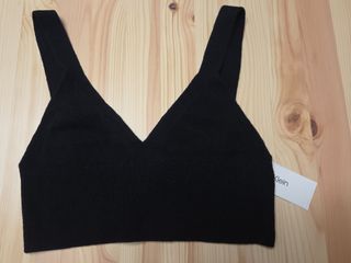 Calvin Klein 100%wool bra top 黑色針織全羊毛 bra top64242489675393110