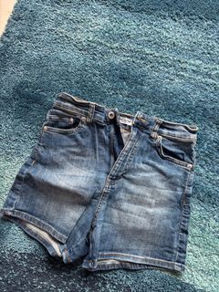 (Kategori: ) berada di . Dikirim oleh new_preloved_zara (ID iklan 1385668639, Gambar 1). Deskripsi: .