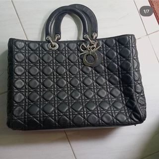 (Kategori: ) berada di . Dikirim oleh loveandchic (ID iklan 1385671352, Gambar 1). Deskripsi: .