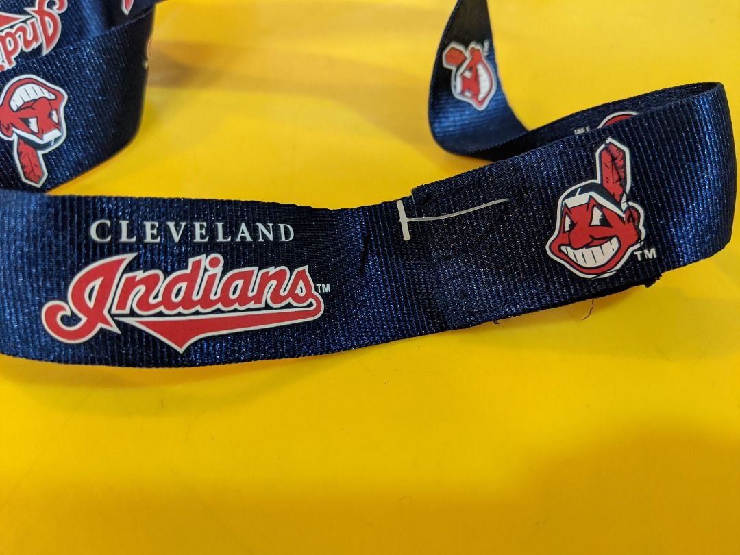 Cleveland Indians Logo Lanyard (Category: Accessory Holder, Box & Organizers) located in Mandaluyong City. Submitted by jms_haven (Listing ID 1385777474, Image 1). Description: A nylon neck strap key holder with the Indians logo. Carry your keys with this stylish Cleveland Indians team logo lanyard and key chain. Sturdy and durable nylon lanyard can be used to carry keys around your neck or hanging from your pocket. Logo is screen printed on both
