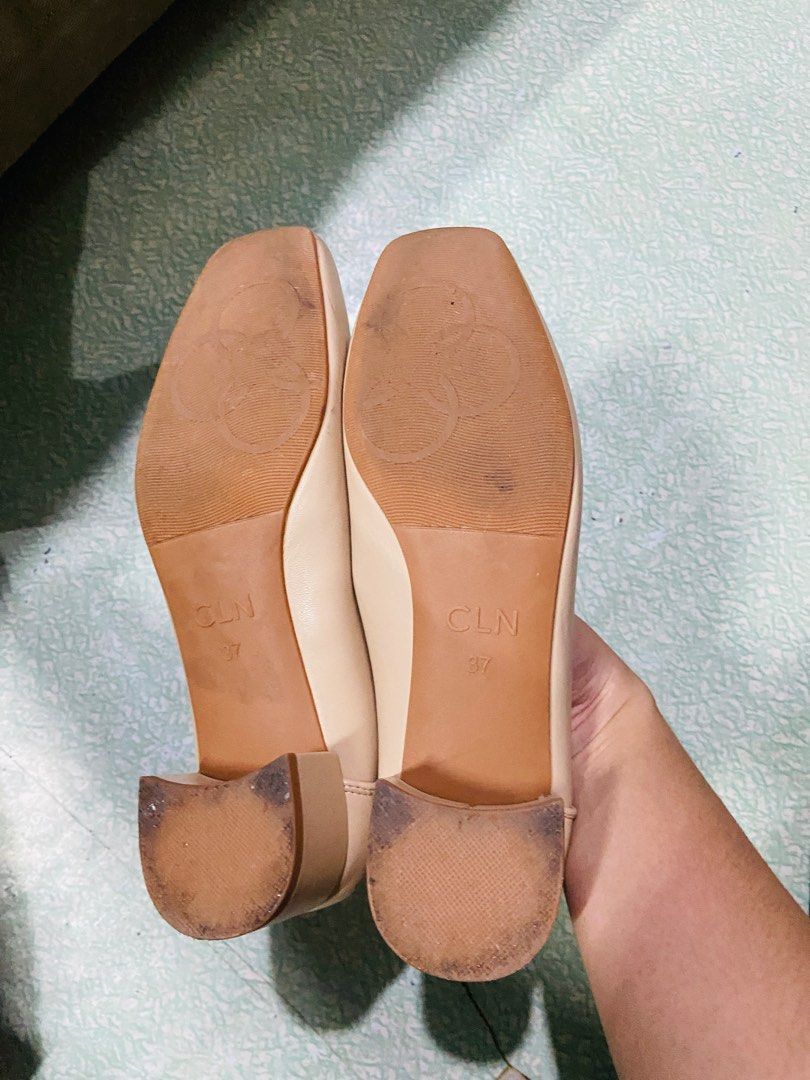 CLN Pumps with Heels (size 37) (used once) (Category: Heels) located in Pasig City. Submitted by jannasthreadph (Listing ID 1385771407, Image 3). Description: CLN Pumps can fit on 37-38 once lang po nagamit , sa graduation lang ito nagamit bought for ₱1,349 selling for 1k. Bought this in August 2025 lang po. Kindly PM me for inquiries. Pwede po shipping through Lalamove or J&t. Location: Pasig .