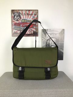 (Kategori: ) berada di . Dikirim oleh tas_bsg (ID iklan 1385747011, Gambar 1). Deskripsi: .