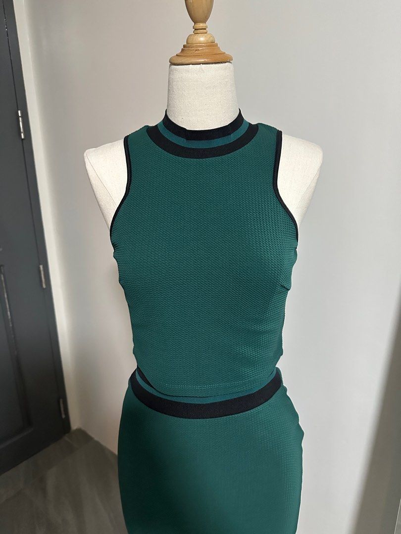 Coords (Sleeveless Top and Skirt) (Category: Sets or Coordinates) located in Marikina City. Submitted by declutteringfatty (Listing ID 1385657632, Image 2). Description: Color: Green Size: fits XS-S *Coords - Sleeveless Cropped Top and Mid-length skirt *Used but not abused.