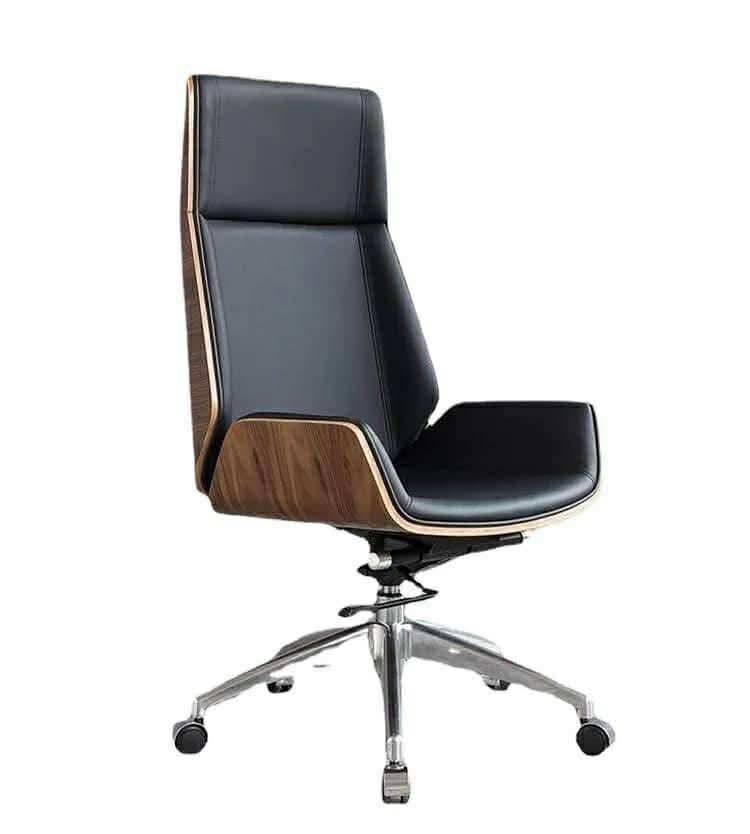 Eames bentwood executive highback office chair (Category: Chairs) located in Manila. Submitted by beaumontandco (Listing ID 1385806455, Image 1). Description: Eames Bentwood Executive Highback Office Chair SALE PRICE ONLY WHILE STOCKS LAST.