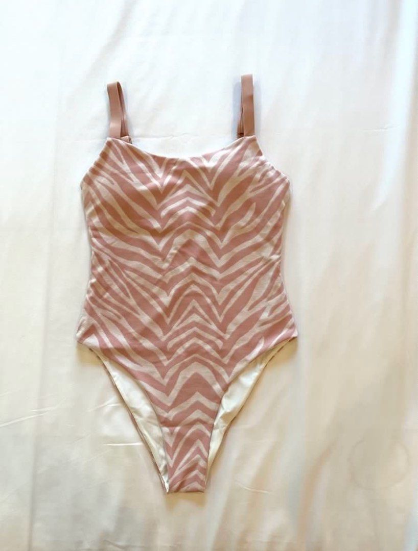 Eighth Mermaid- Pink Zoo (Category: Bikinis & Swimsuits) located in Taguig. Submitted by miadeclutters (Listing ID 1266062147, Image 1). Description: .