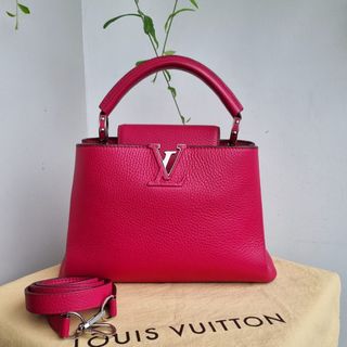 (Kategori: ) berada di . Dikirim oleh kiano_shoes (ID iklan 1385643783, Gambar 1). Deskripsi: .