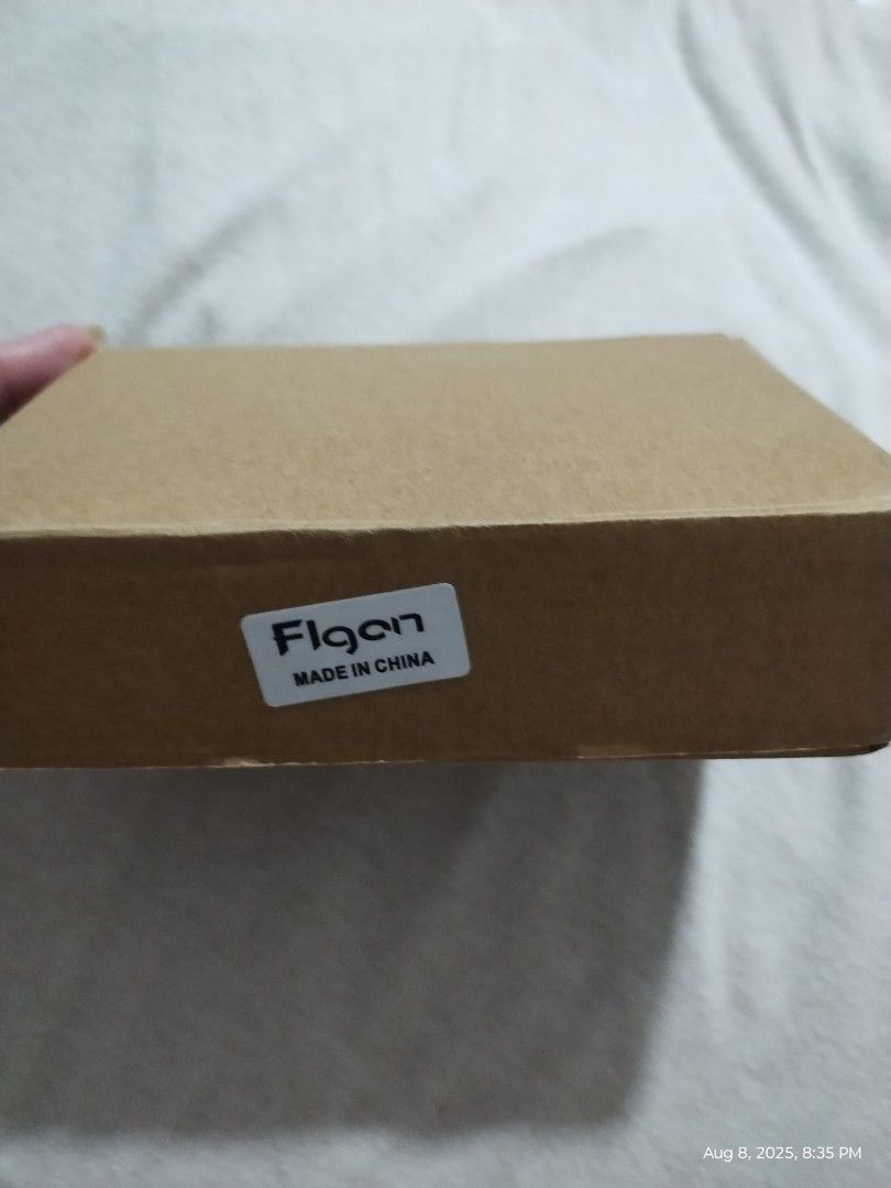 FLGAN POWER ADAPTER FOR ASUS LAPTOPS (Category: Chargers & Cables) located in Paranaque City. Submitted by maapolonio (Listing ID 1385683515, Image 3). Description: 19v 2.37A 45W model 4.0 mm x 1.35mm pin size designed for ASUS laptops like TP300L, X540L, X441U and X407U.