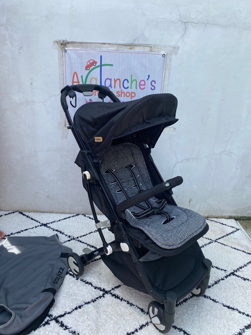 For rent only looping Squizz 3 Stroller (Category: Strollers) located in Manila. Submitted by avalanchesonlineshopmainacount (Listing ID 1385639596, Image 1). Description: .