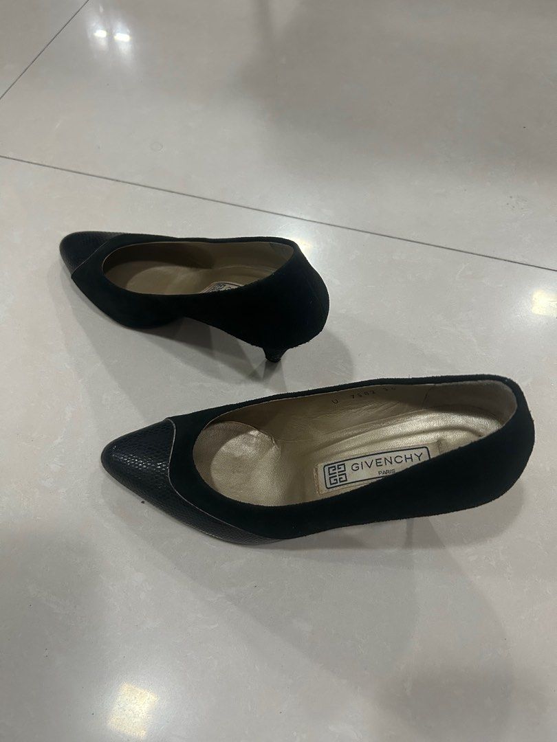 Givenchy Paris Pumps (Category: Heels) located in San Fernando. Submitted by thriftcsfp (Listing ID 1385628150, Image 1). Description: Selling my preloved Givenchy Paris Pumps in size 36, can also fit size 7 Suede body with a beautiful snakeskin detail on the front. 3-inch heels, very clean inside and on the soles as seen on the photos. Guaranteed Authentic. RFS: Decluttering.