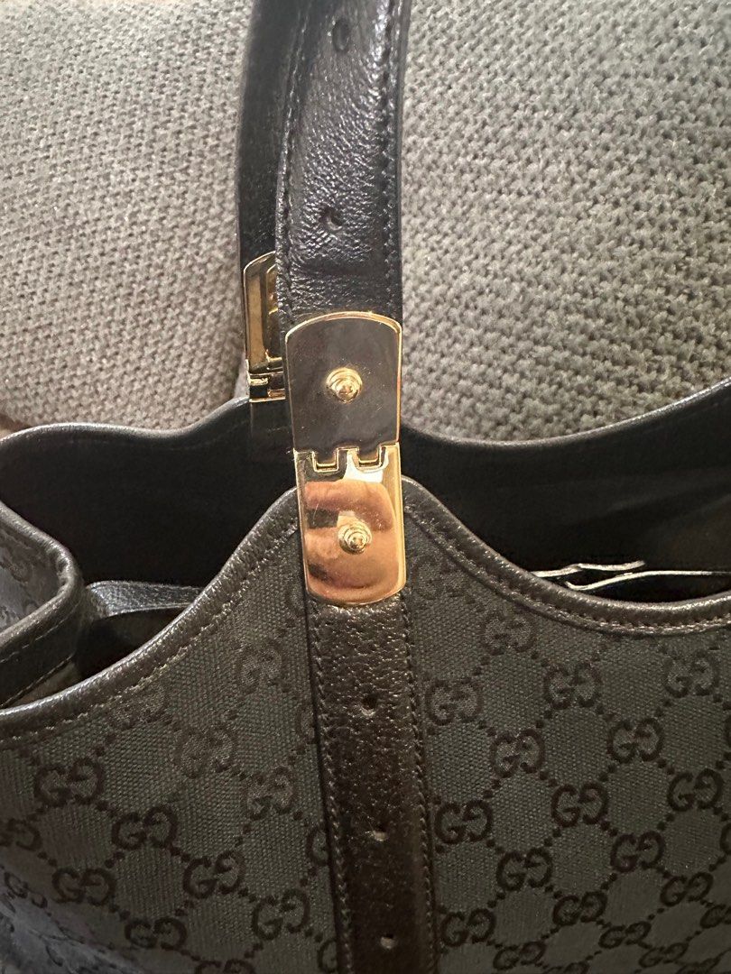 Gucci Horsebit Canvass Tote (layaway ok) (Category: Luxury Bags & Wallets) located in Muntinlupa City. Submitted by onemanila (Listing ID 1385642877, Image 2). Description: Nice bag for everyday and for office. It fits and 13” macbook plus all your essentials and still look slim. The handle comes with movable metal hardware so the leather handle will not crease. Inside is clean. Light scratch at the bottom of the bag. Size is 18”x 22”x4.5”.