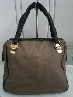 (Kategori: ) berada di . Dikirim oleh taspreloved06 (ID iklan 1385629310, Gambar 1). Deskripsi: .