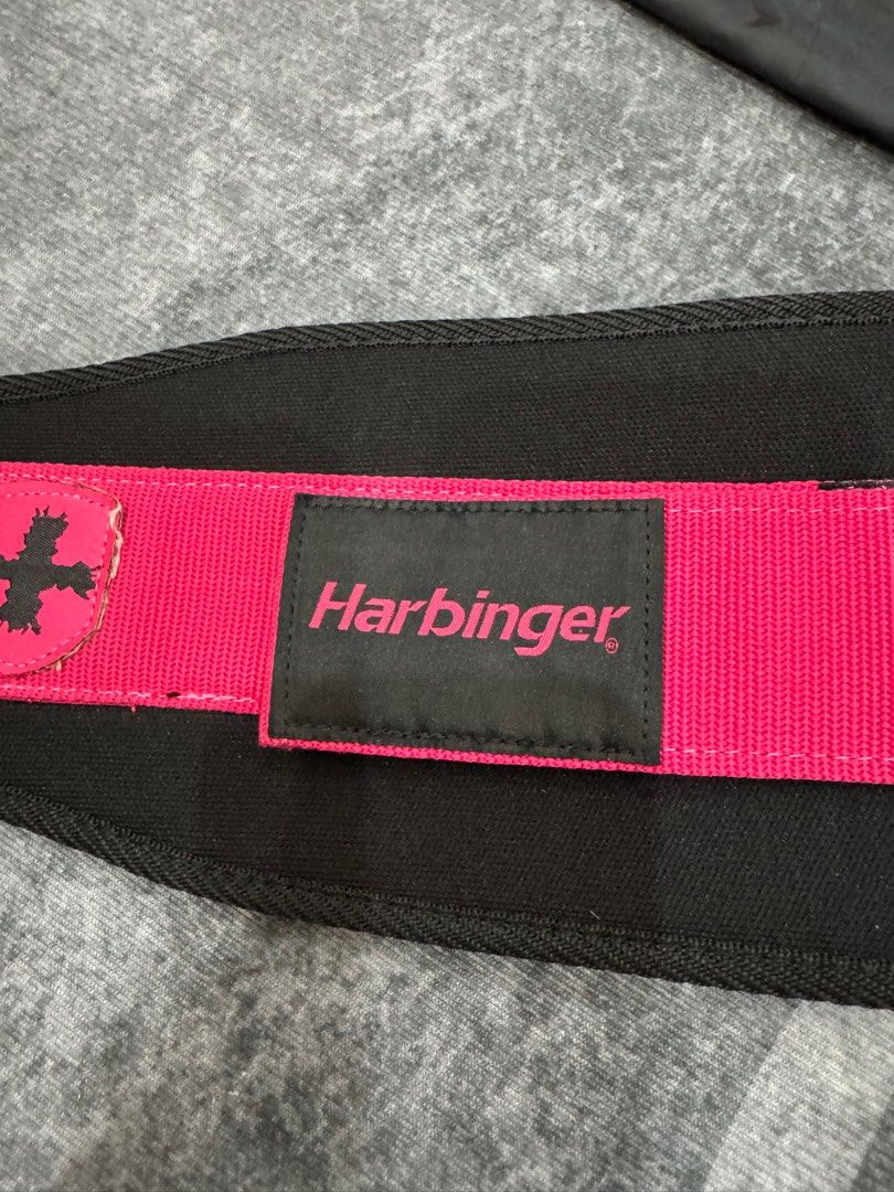 Harbinger weight lifting/gym belt (Category: Sports & Fitness Nutrition) located in Quezon City. Submitted by celestial_garage_sale (Listing ID 1385650603, Image 2). Description: Good as new. Bought it around 3k at the mall. Small size .