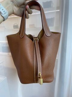 (Category: ) located in . Submitted by luxcollabmy (Listing ID 1385628835, Image 1). Description: .