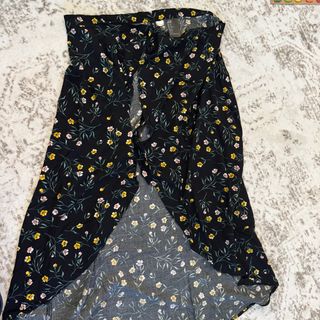 (Category: ) located in . Submitted by _onbehalfpreloved (Listing ID 1385783936, Image 1). Description: .