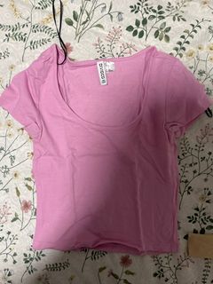 (Category: ) located in . Submitted by pineapplelover101 (Listing ID 1385776917, Image 1). Description: .