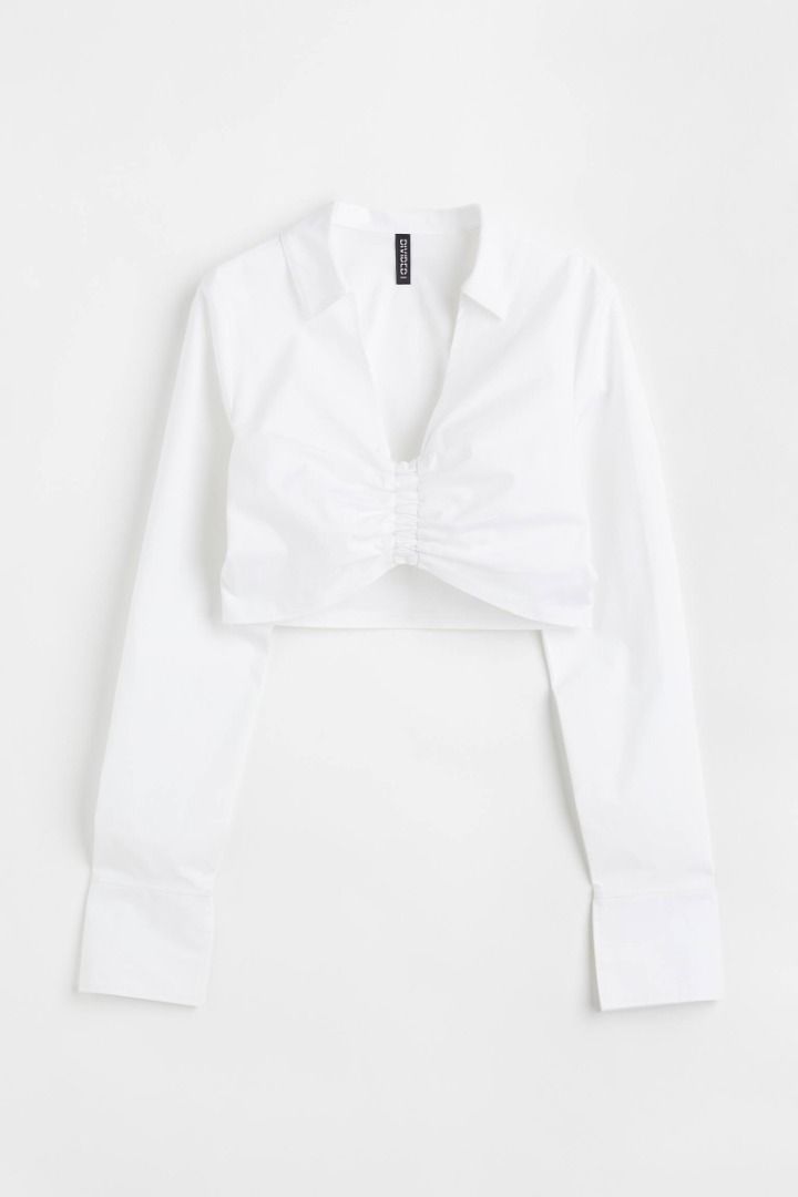 H&M White Long Sleeve Gathered Top (Category: Longsleeves) located in Marikina City. Submitted by planetgrapes (Listing ID 1385712224, Image 1). Description: - barely used - has yellow stains due to storage but can be washed out by bleach.