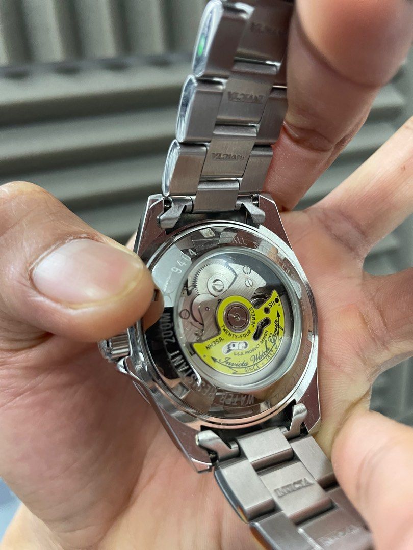 INVICTA Pro Diver Automatic Coke Bezel Men's Watch (Category: Luxury Watches) located in Manila. Submitted by luxemax_09 (Listing ID 1385617974, Image 3). Description: .