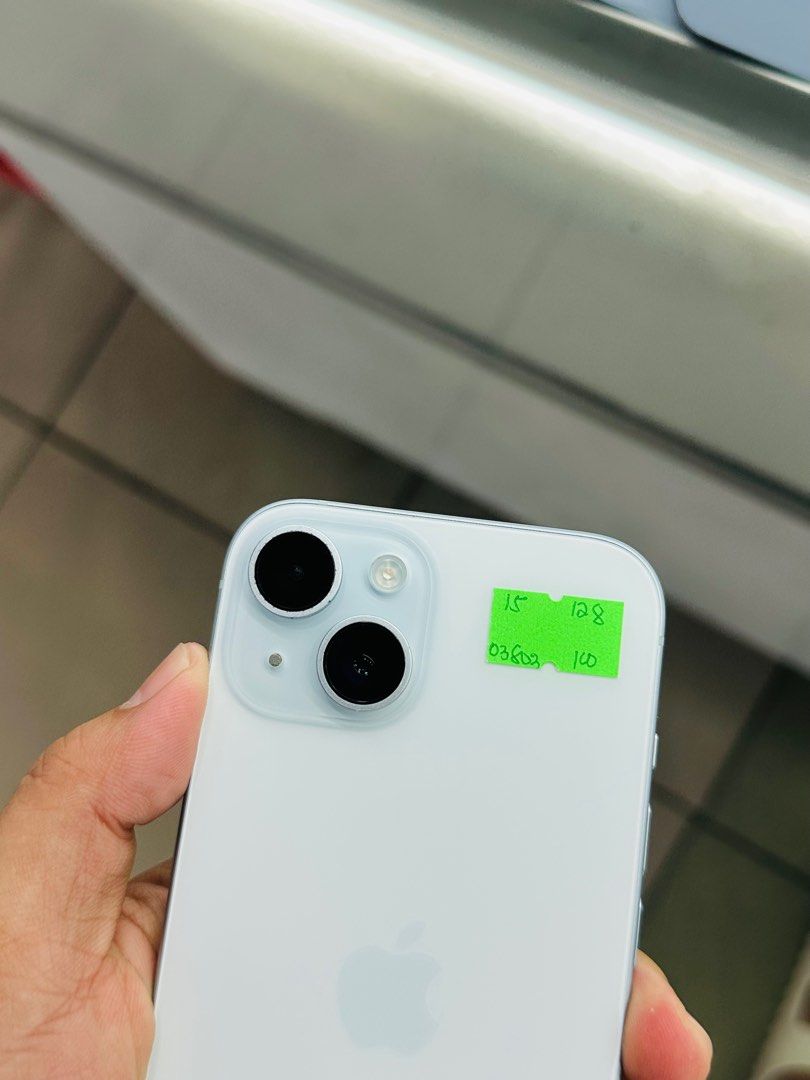 iPhone 15 128GB 100%BH Openline Dualsim 99%smooth No issues (Category: iPhone 15 Series) located in San Juan City. Submitted by saabangadgetshop (Listing ID 1385672576, Image 1). Description: Onhand | Pre-owned iPhone 15 128GB OPENLINE DUALSIM Battery Health 100% NO HIDDEN ISSUES NO HISTORY OF REPAIR 99%Smooth TEST TO SAWA RESET ALL YOU WANT TEST ALL YOU WANT NOT REFURBISHED AUTHENTIC PHONE ALL WORKING (FREE 3UTOOLS) iPhones iPads only 🆓Freebies