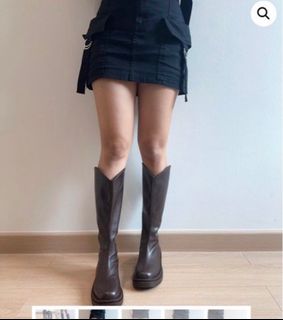 (Category: ) located in . Submitted by yeelenglee (Listing ID 1385728106, Image 1). Description: .