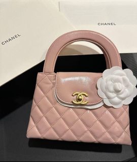 (Kategori: ) berada di . Dikirim oleh myprelovedluxurystuffs (ID iklan 1385617823, Gambar 1). Deskripsi: .