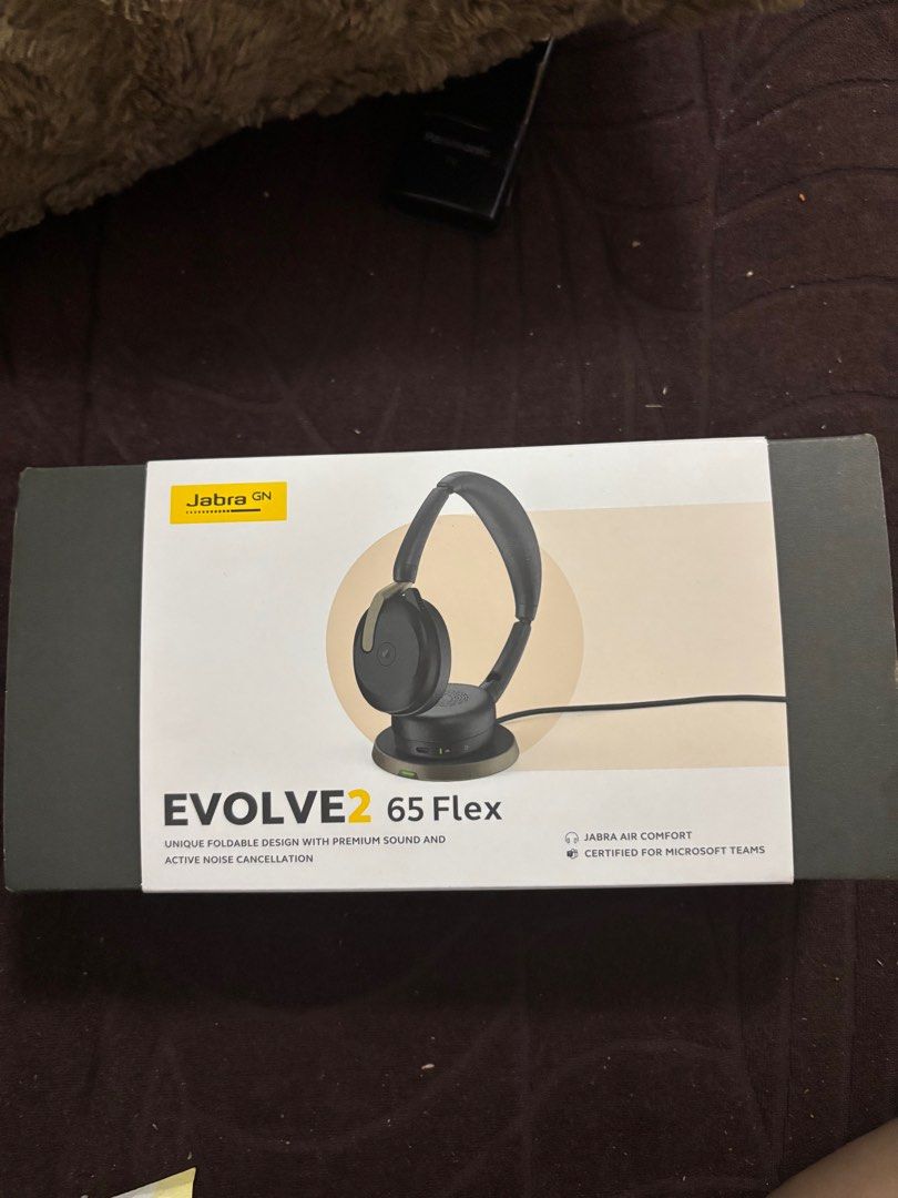 Jabra evolve2 65 flex UC USB-A with stand (Category: Headphones & Headsets) located in Pasig City. Submitted by elevenitsolutions (Listing ID 1385749164, Image 1). Description: Brand new .