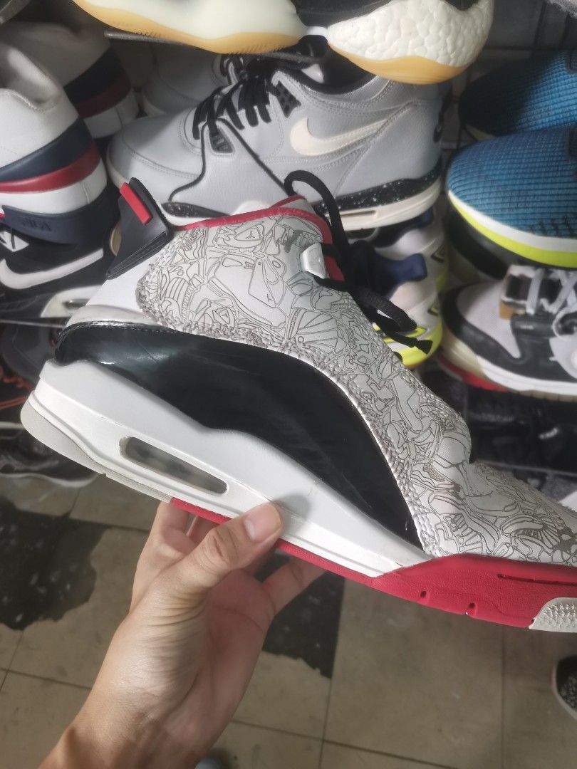 Jordan Dub Zero (Category: Sneakers) located in Manila. Submitted by mrpalkups666 (Listing ID 1385631192, Image 1). Description: pm.