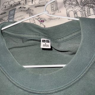 (Kategori: ) berada di . Dikirim oleh preloved_goods28 (ID iklan 1385670448, Gambar 1). Deskripsi: .