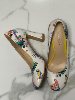 le saunda 鸚鵡印花高跟鞋64227739975426110