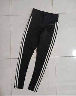(Kategori: ) berada di . Dikirim oleh azsecondbrand27 (ID iklan 1385648442, Gambar 1). Deskripsi: .