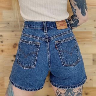 (Category: ) located in . Submitted by _astriiid (Listing ID 1385682734, Image 1). Description: .
