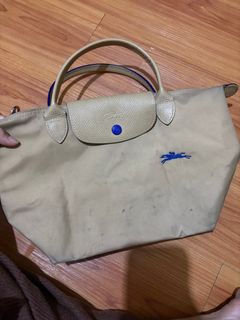 (Kategori: ) berada di . Dikirim oleh ulvamargiana (ID iklan 1385784091, Gambar 1). Deskripsi: .