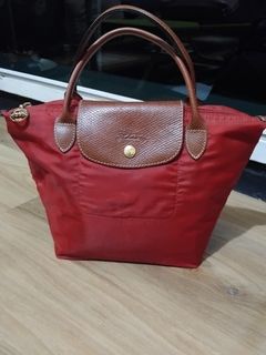 (Kategori: ) berada di . Dikirim oleh rzhwardrobe (ID iklan 1385745369, Gambar 1). Deskripsi: .