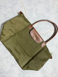 (Kategori: ) berada di . Dikirim oleh edisibeberes (ID iklan 1385748629, Gambar 1). Deskripsi: .