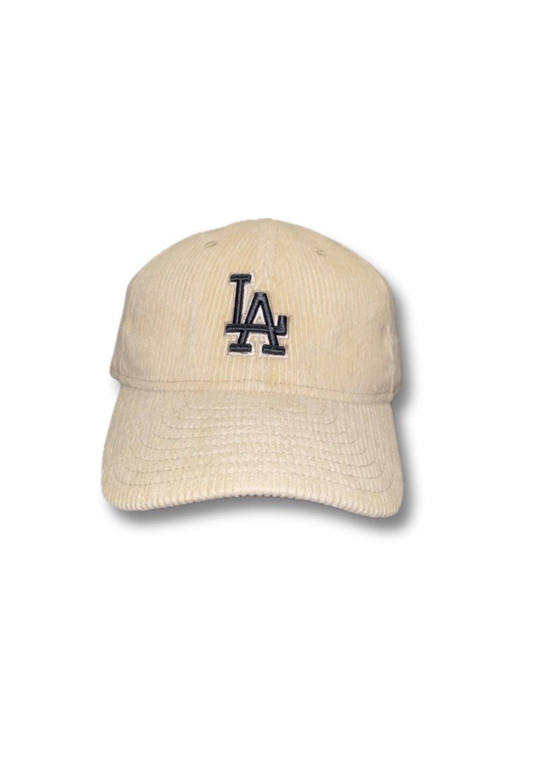 LOS ANGELES DODGERS CORDUROY FITTED (Category: Caps & Hats) located in Subic. Submitted by hoothats (Listing ID 1380355215, Image 1). Description: SIZE: 7 1/4 AUTHENTIC .