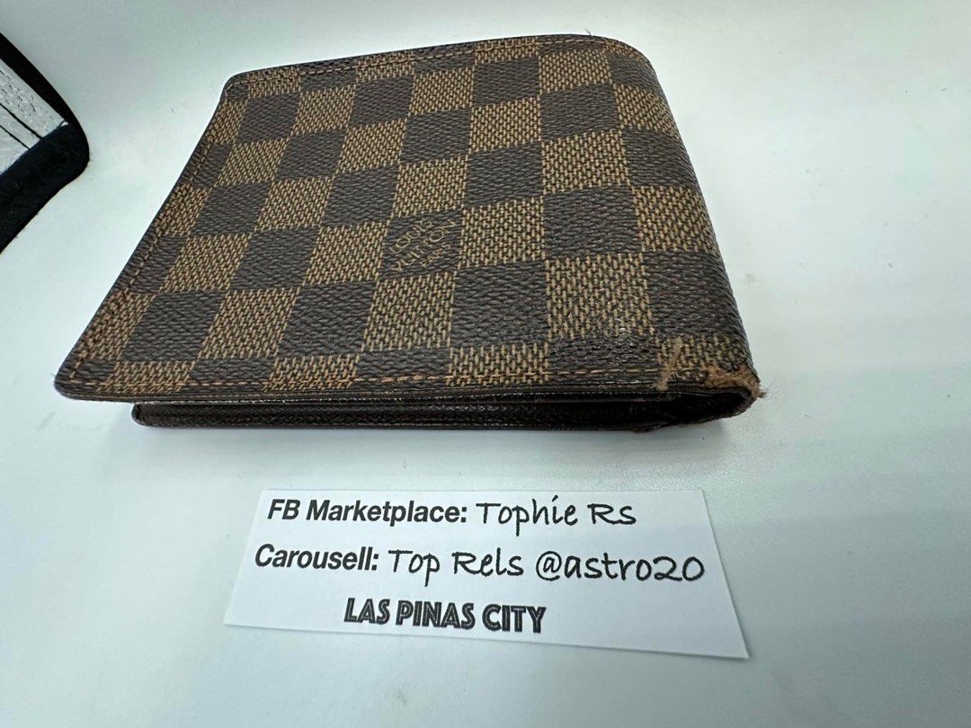 louis vuitton mens wallet Authentic (Category: Luxury Bags & Wallets) located in Las Pinas. Submitted by astro_20 (Listing ID 1379540086, Image 3). Description: FS: Louis Vuitton Mens Wallet WALLET ONLY NO OTHER INCLUSIONS Naiwan ko po ang box sa US, dun ko nabili Date Code: 2006 Made France SRP When new was 36k Price Php8,500 only Price is Fixed, No Haggling pls item loc: Las Pinas City MOD: Lalamove or Grab at buyers expense and Booking - LBC C
