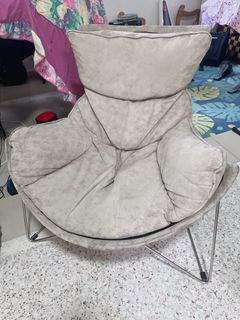 (Category: ) located in . Submitted by mamagila (Listing ID 1385653372, Image 1). Description: .