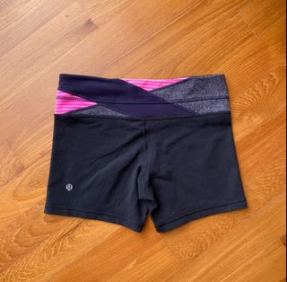 (Kategori: ) berada di . Dikirim oleh fashionshop1 (ID iklan 1385657545, Gambar 1). Deskripsi: .