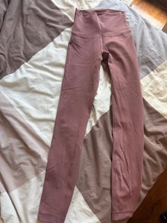 (Category: ) located in . Submitted by dorisdoris01 (Listing ID 1385719799, Image 1). Description: .