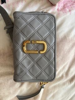 （分類：）位於 。 由 vlaunk 提交（商品編號 1385635915，圖片 1）。簡介： 。
