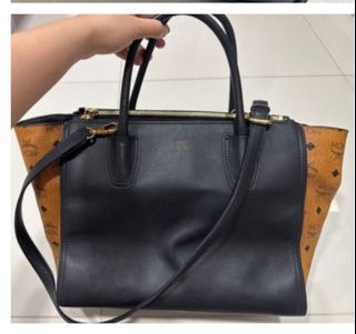 (Category: ) located in . Submitted by nz7976i (Listing ID 1385645604, Image 1). Description: .