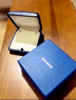 （分類：）位於 。 由 hselo 提交（商品編號 1385786101，圖片 1）。簡介： 。