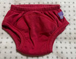 (Category: ) located in . Submitted by jogscloset (Listing ID 1385753374, Image 1). Description: .