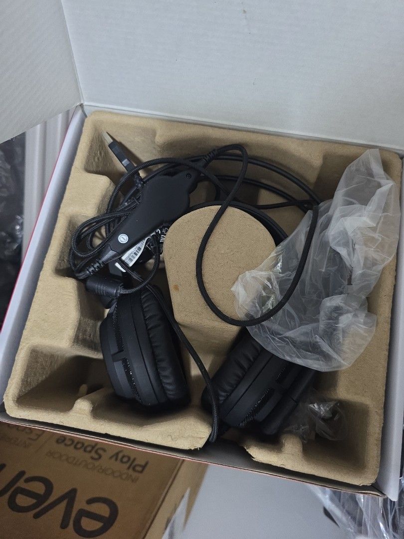 MSI DS502 Gaming Headset65561383412995111