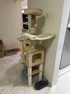 (Category: ) located in . Submitted by mamagila (Listing ID 1385784316, Image 1). Description: .