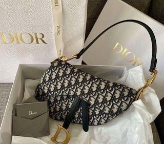 (Kategori: ) berada di . Dikirim oleh myprelovedluxurystuffs (ID iklan 1385620790, Gambar 1). Deskripsi: .