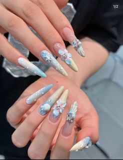 (Category: ) located in . Submitted by tenshimakeup.sg (Listing ID 1385120666, Image 1). Description: .