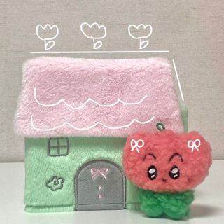 (Category: ) located in . Submitted by imbubbles (Listing ID 1385668607, Image 1). Description: .