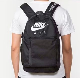 由 clothesave (刊登 ID 1385717796，圖片 1) 提交，位於 的 (類別：)，說明：。